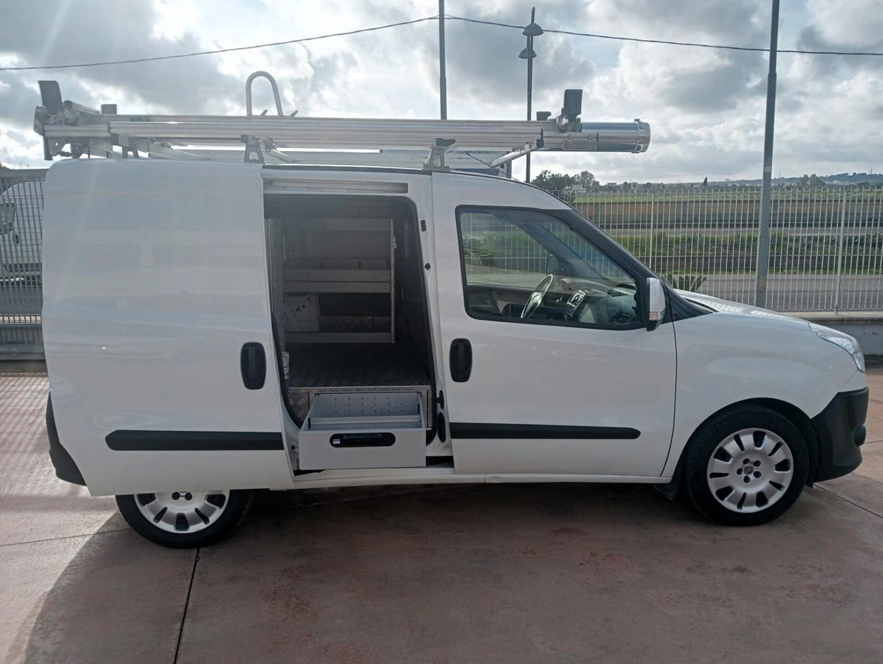 FIAT DOBLO' 1.6 MJT, OFFICINA MOBILE