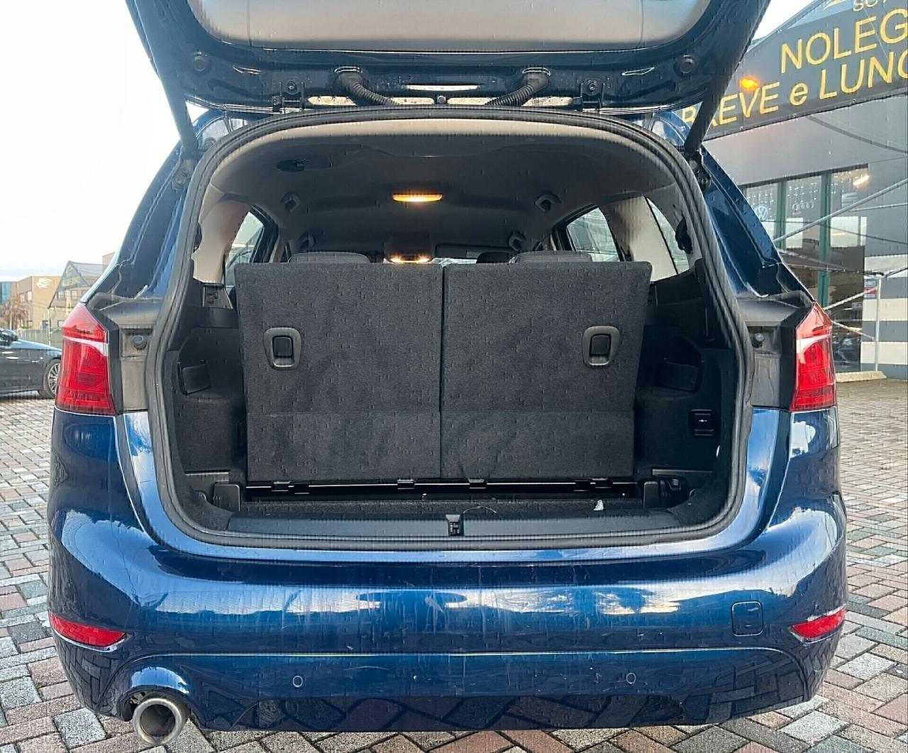 Bmw 2er Active Tourer 216d Active Tourer Advantage NeoPatentati