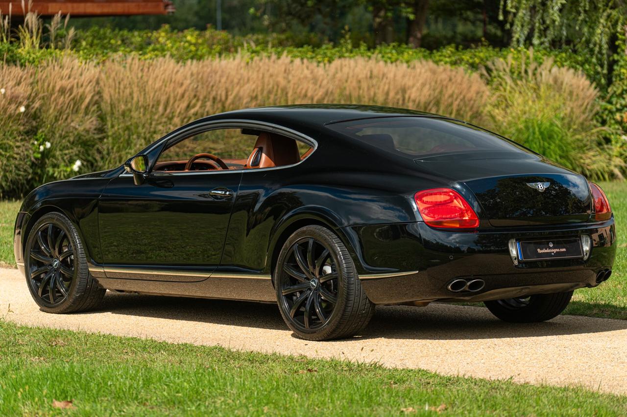 BENTLEY CONTINENTAL GT - RDS01258