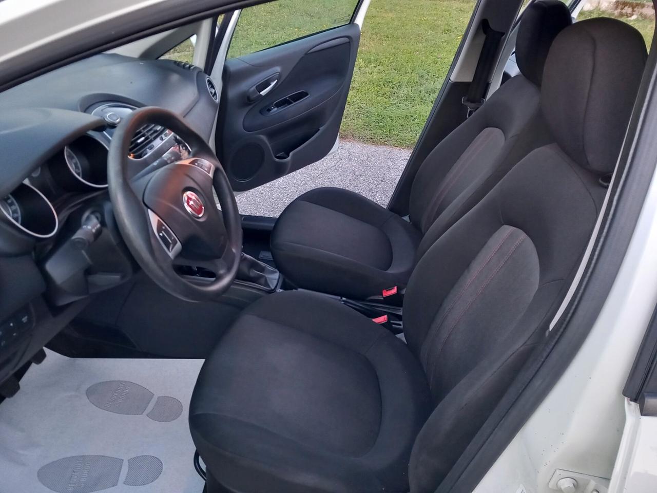 Fiat Punto 1.2 Lounge OK NEO