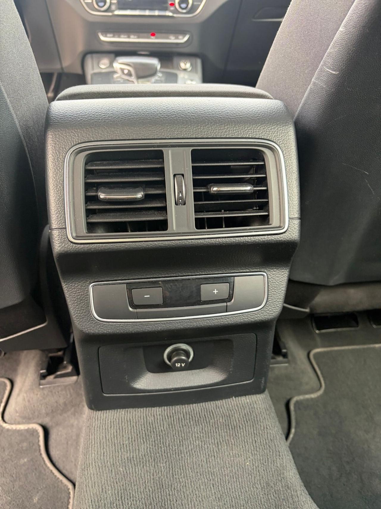 Audi Q5 2.0 TDI 190 CV quattro S tronic Business Sport