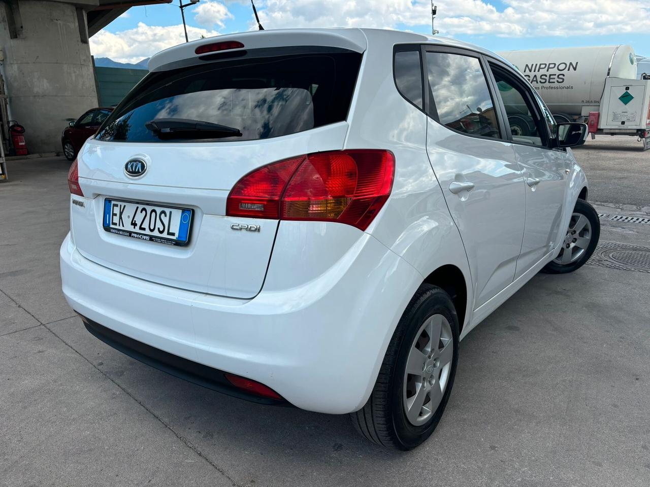 Kia Venga 1.4 CRDi 90CV WGT Fullsky