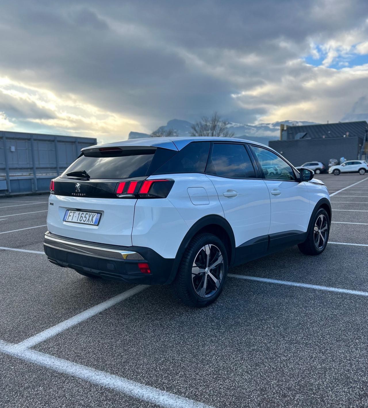 Peugeot 3008 BlueHDi Allure 130cv 2019