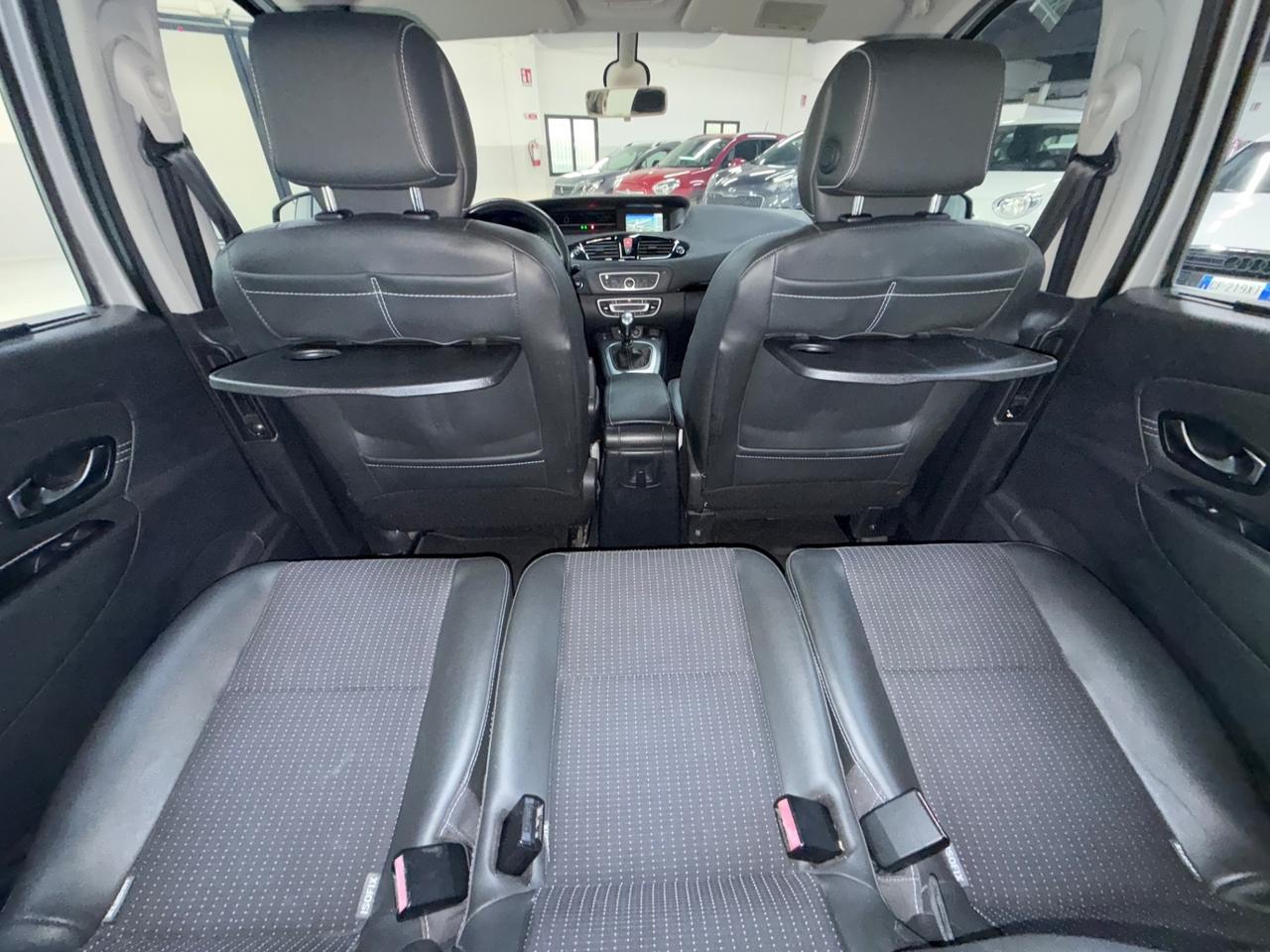 Renault Scenic Scénic X-Mod 1.9 dCi 130CV Luxe