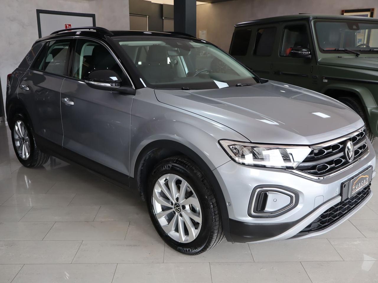 Volkswagen T-Roc Life 1.5 TSI #10674
