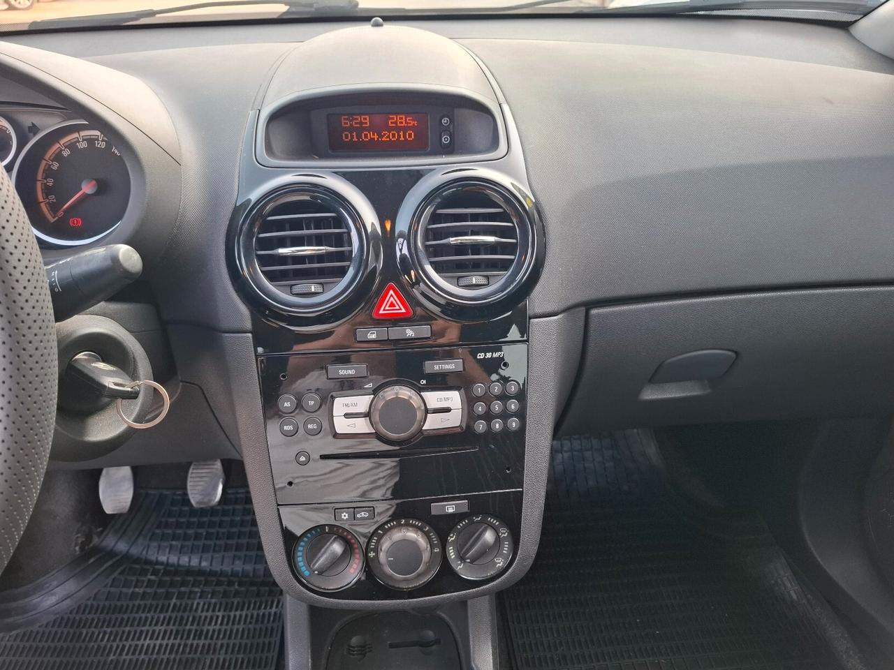 Opel Corsa 1.3 CDTI 75CV (EURO 4) BICOLORE