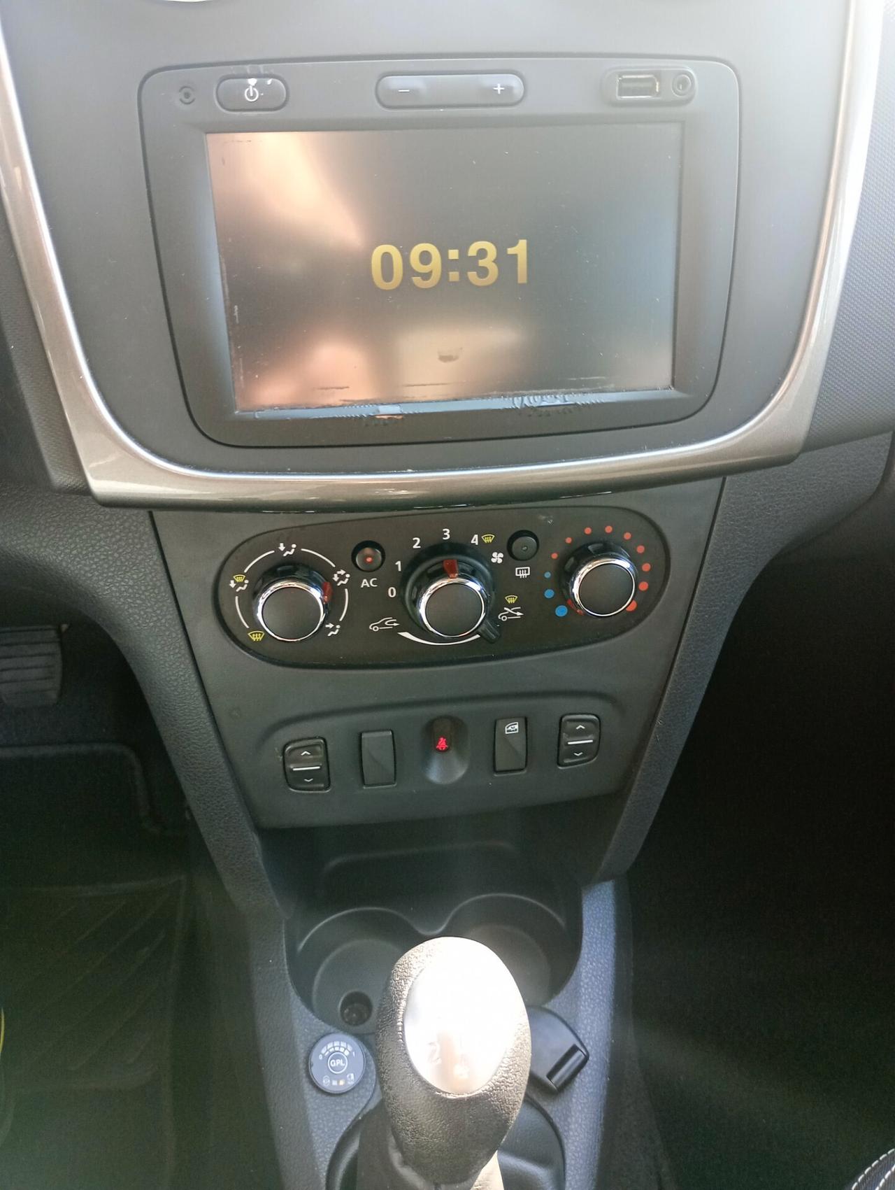 Dacia Sandero 1.2 GPL 75CV Ambiance