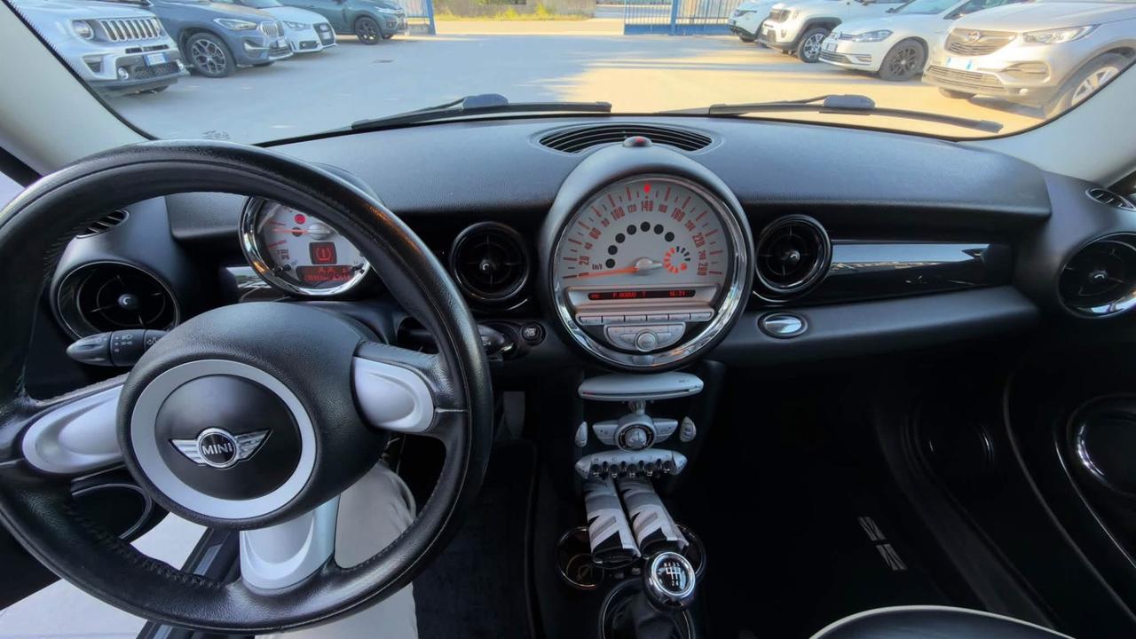 Mini 1.6 16V One