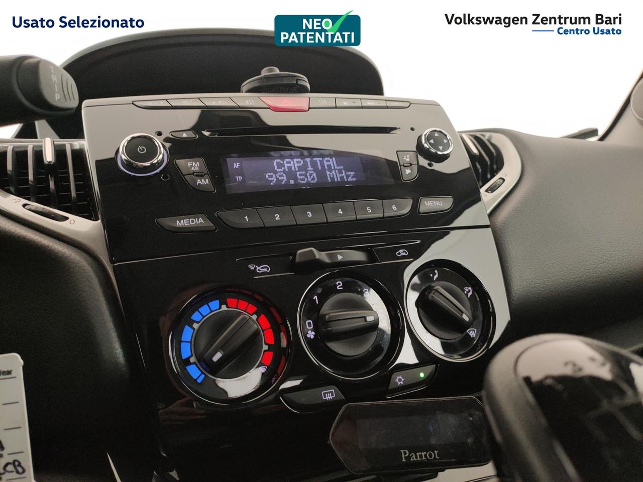 Lancia Ypsilon 0.9 t.air gold ecochic metano 80cv