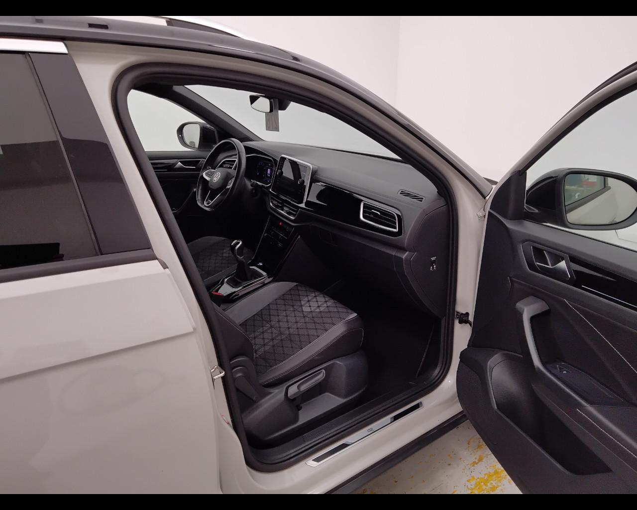 VOLKSWAGEN T-Roc I 2022 - T-Roc 1.0 tsi R-Line 110cv