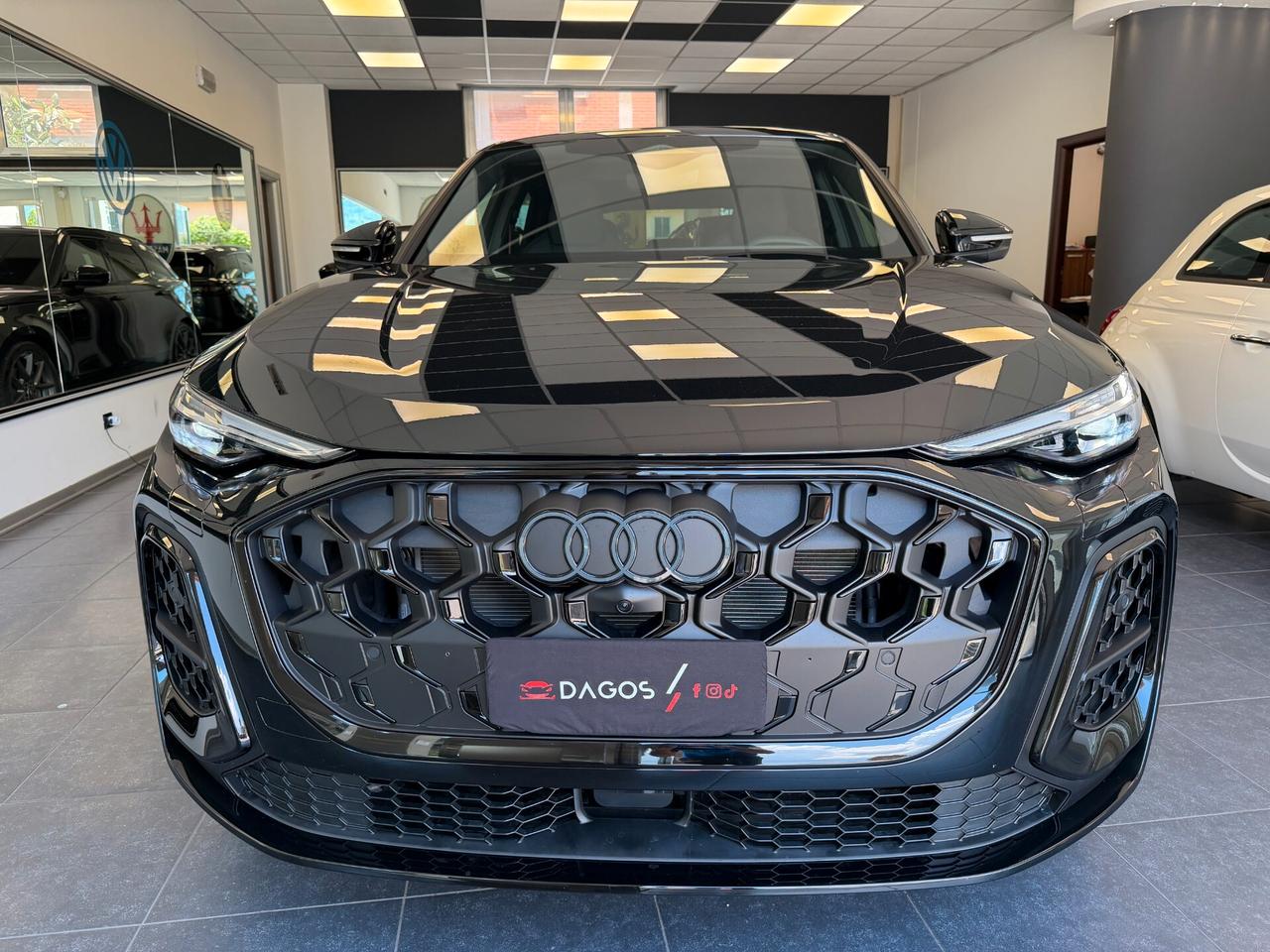 Audi Q5 SPB 40 TDI quattro S tronic Identity Black