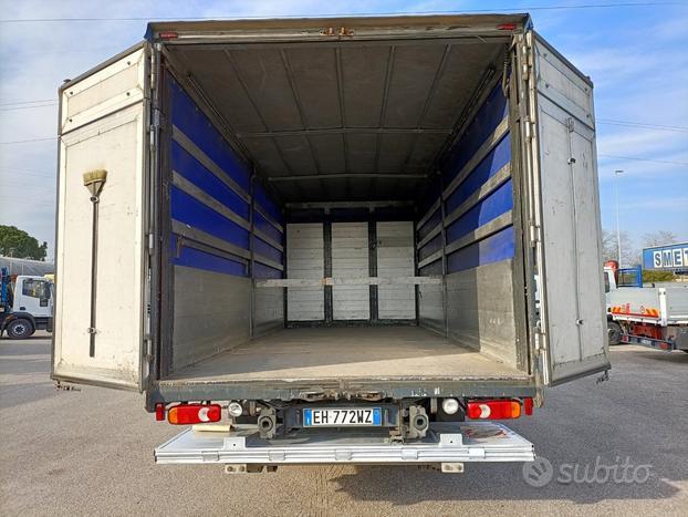 DAF LF 55 280 centina e sponda caricatrice