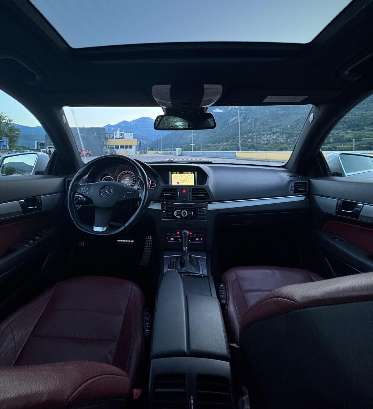 Mercedes-benz E220 AMG FULL OPTIONAL