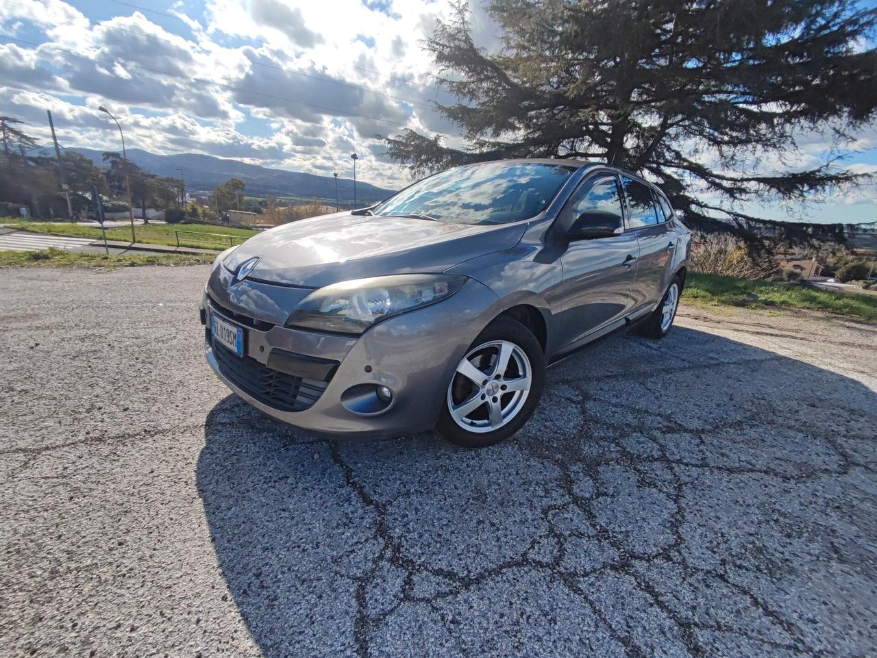 Renault Megane Mégane 1.5 dCi 110CV SporTour Attractive