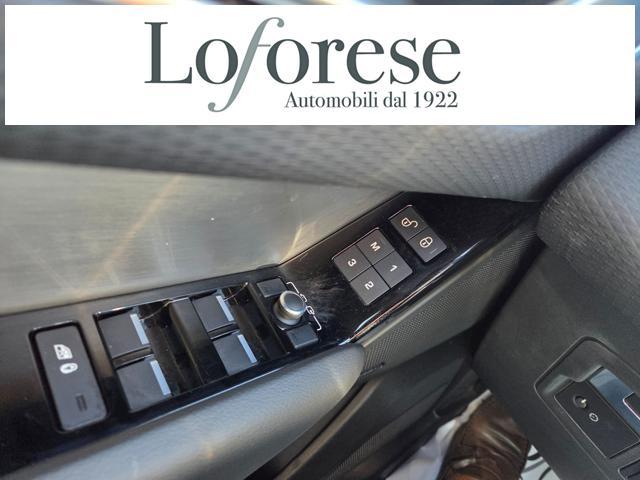 LAND ROVER Range Rover Velar 2.0D I4 240 CV R-Dynamic