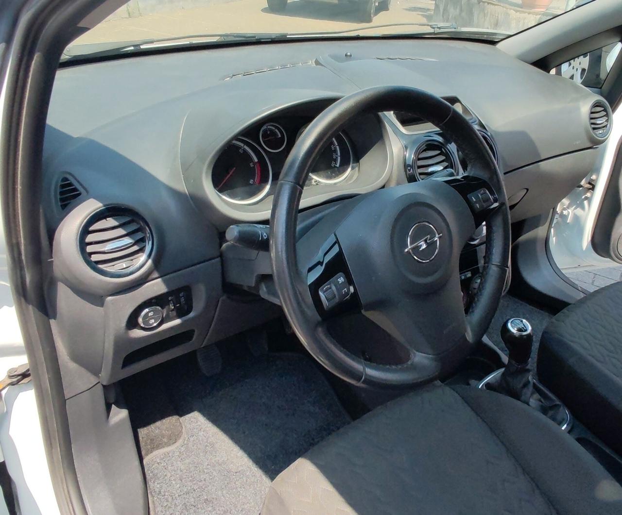 Opel Corsa 1.3 CDTI 75CV 5 porte