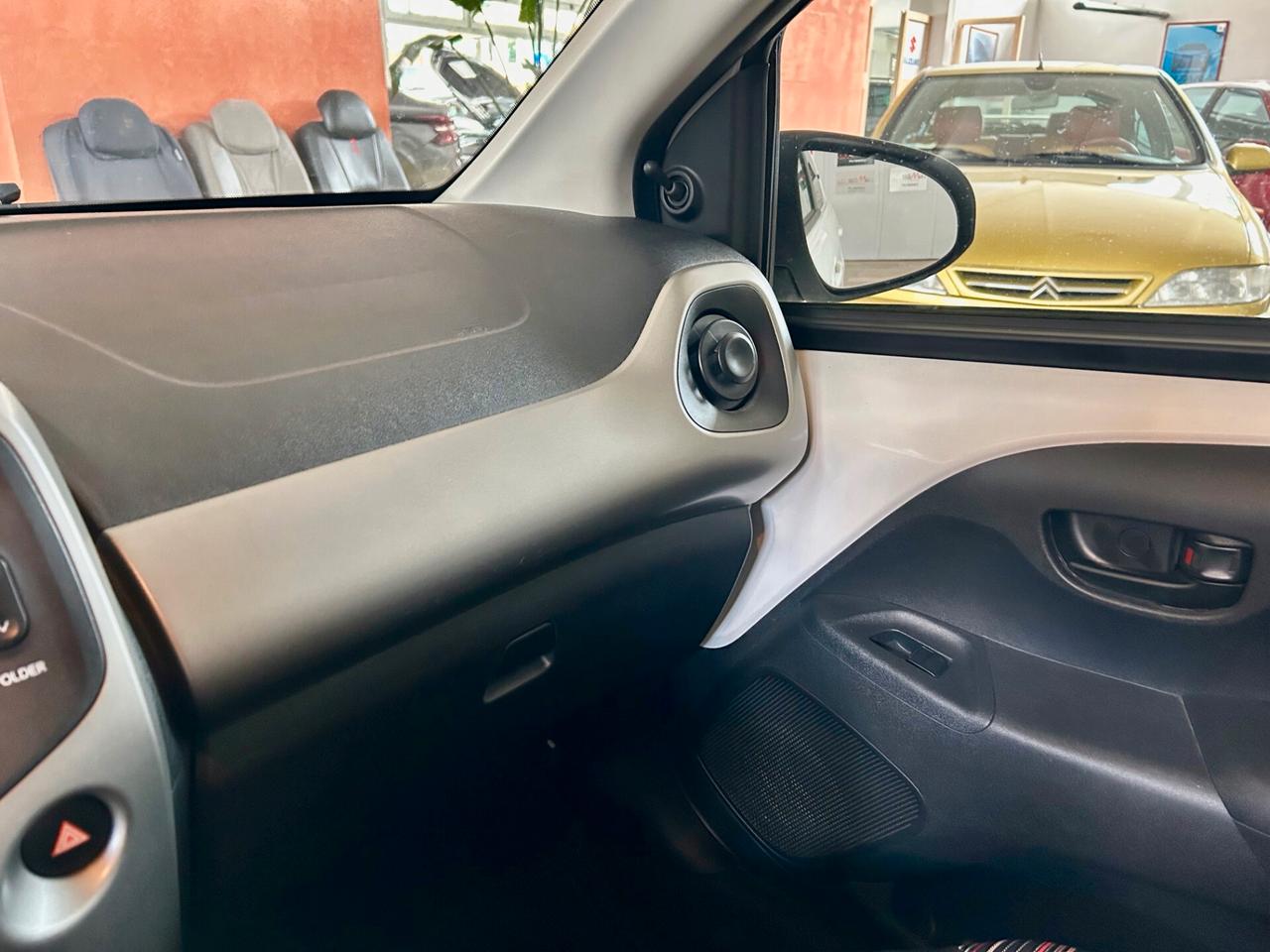 Citroen C1 VTi 68 5 porte Feel TUA A 129€ AL MESE