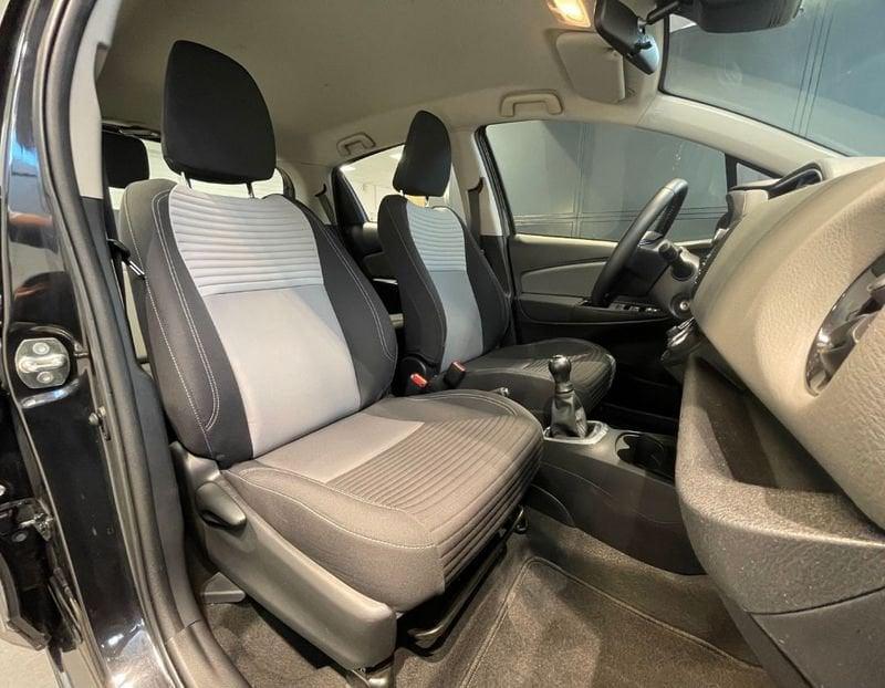 Toyota Yaris 1.0 72 CV 5 porte Active