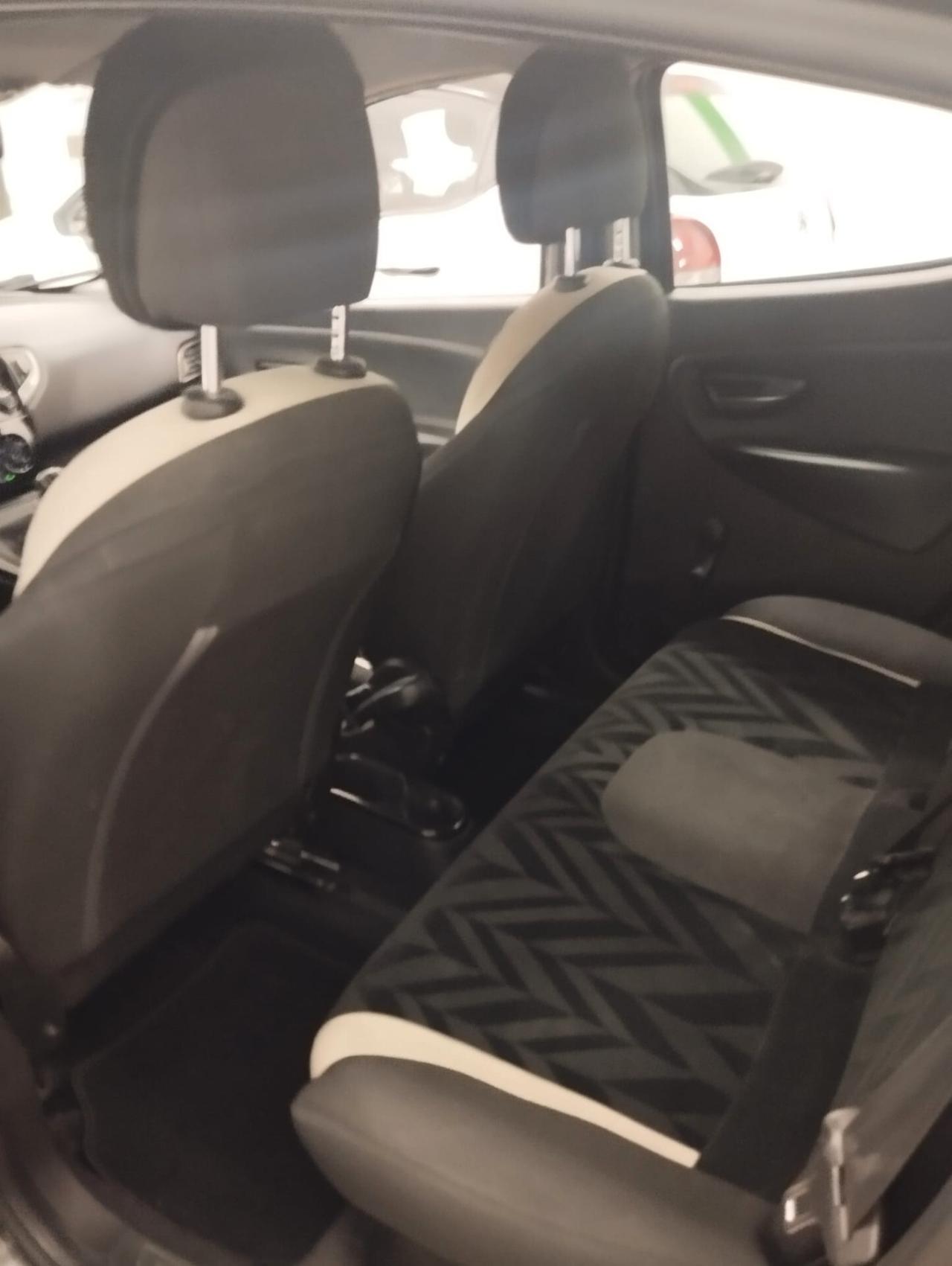 Lancia Ypsilon 1.2 69 CV 5 porte GPL Ecochic Mya