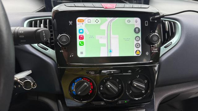 LANCIA Ypsilon 1.0 FIREFLY S&S HYBRID GOLD*R.CAM*CARPLAY*LED*TEL