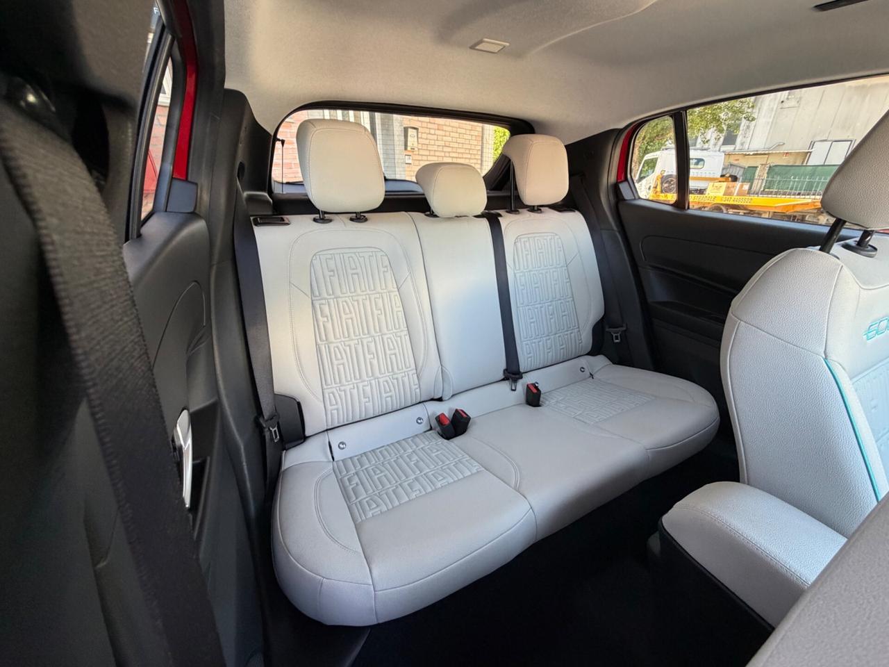Fiat 600 Hybrid 100 CV DCT MHEV La Prima