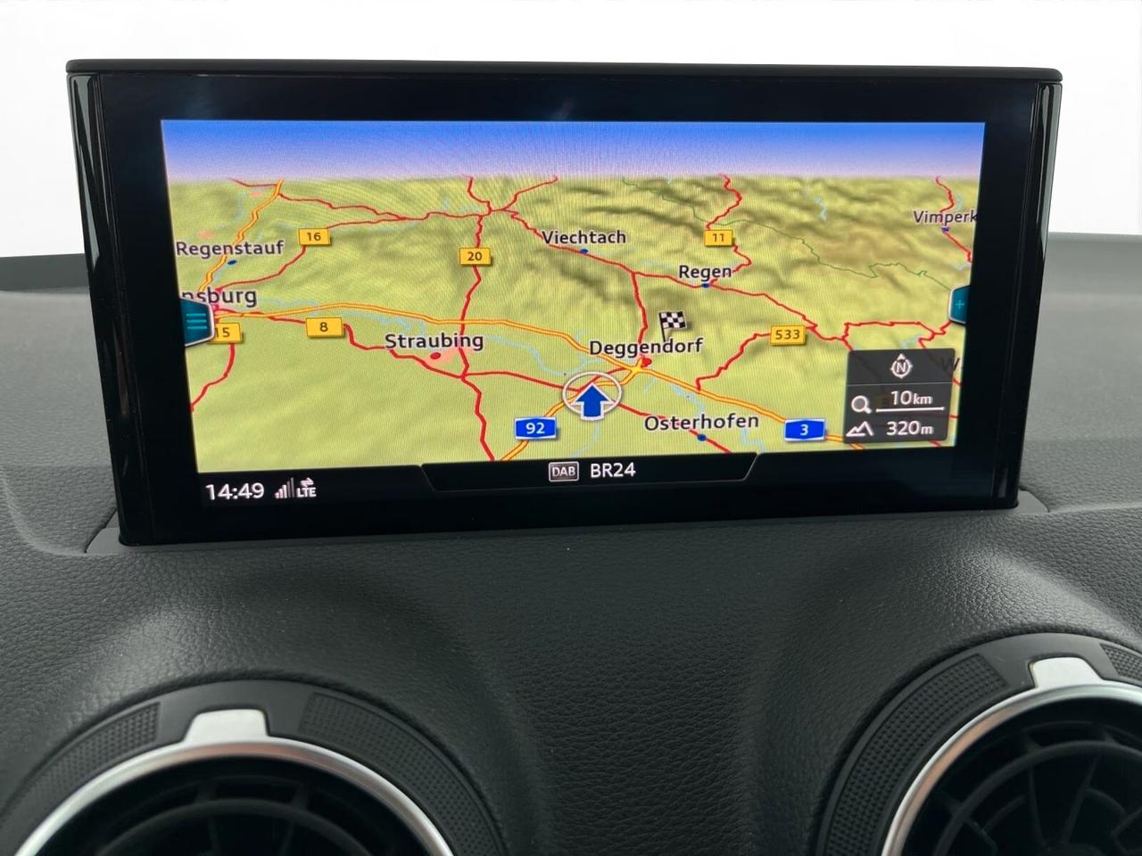 Audi Q2 30 TDI S Line Edition