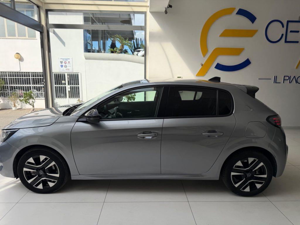 Peugeot 208 Hybrid 110 e-DCS6 Allure da €199,00 mensili
