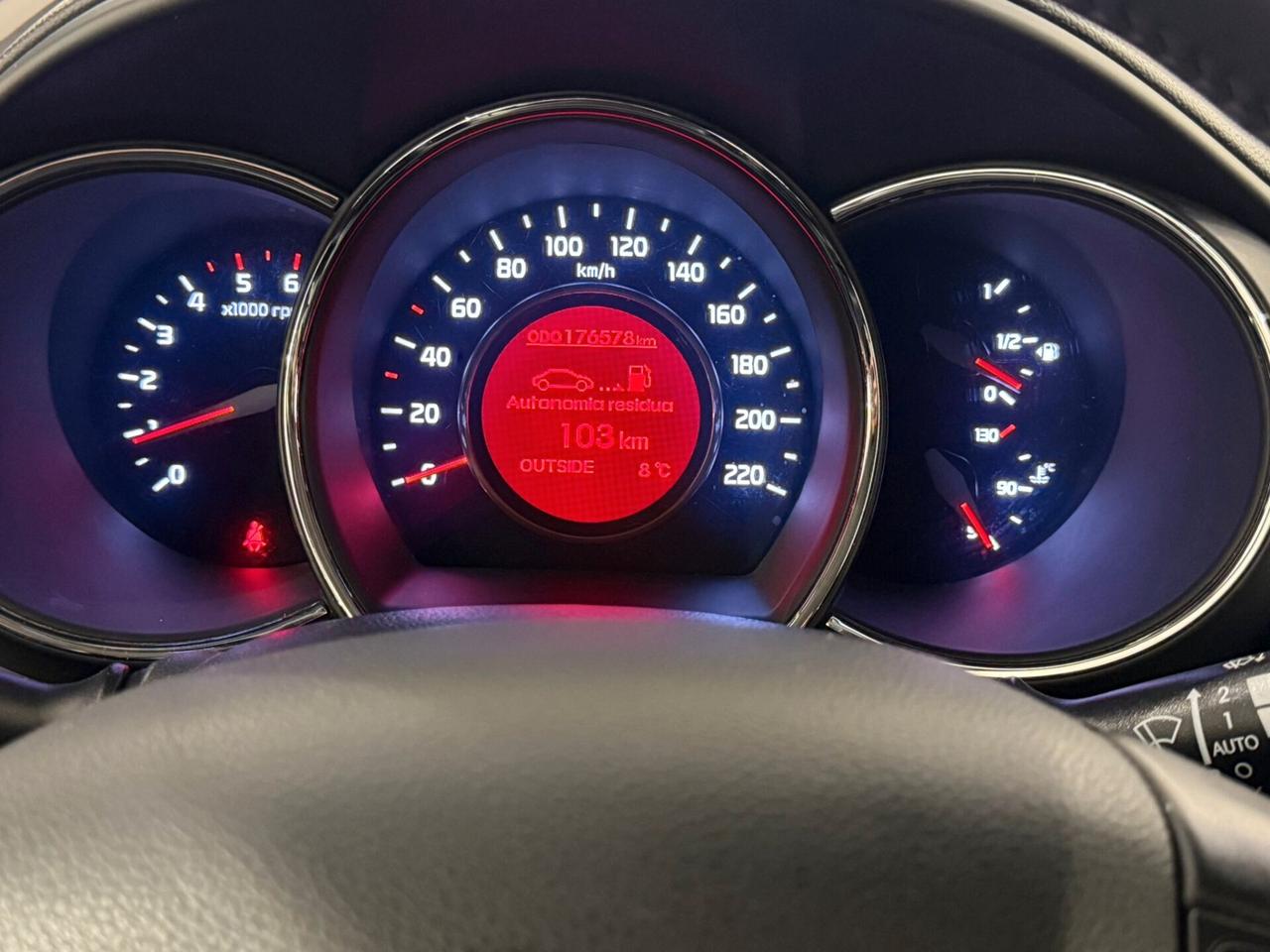 KIA RIO 1.2 DIESEL 75CV PER NEOPATENTATI