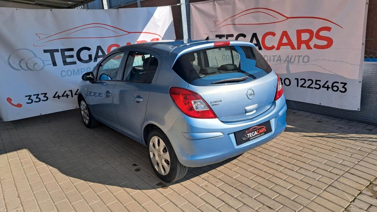 Opel Corsa 1.2 5 porte Easytronic Club