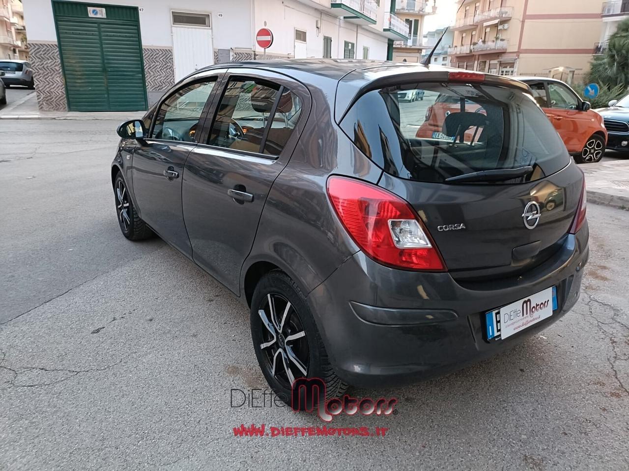 Opel Corsa 1.2 85CV 5 porte GPL-TECH Elective