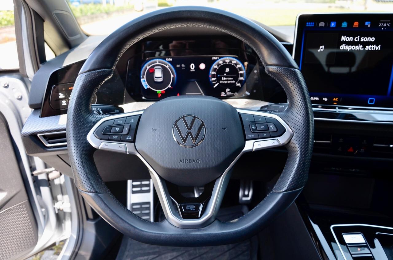 VOLKSWAGEN GOLF 2.0 TDI R-LINE PLUS 150cv DSG, UNICOPROPRIETARIO, GARANZIA VW 11/2026, UFF ITALIANA, EURO 6E, RETRO 360°, FULL LED, PERMUTE