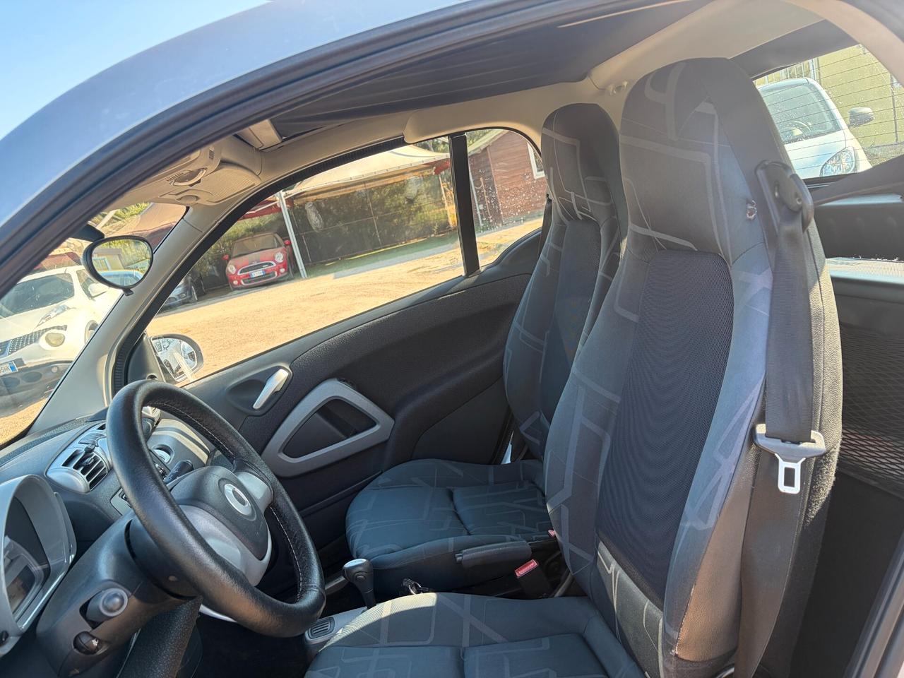 SMART FORTWO 451 800CDI 45CV 180.000 KM ADATTA NEOPATENTATI