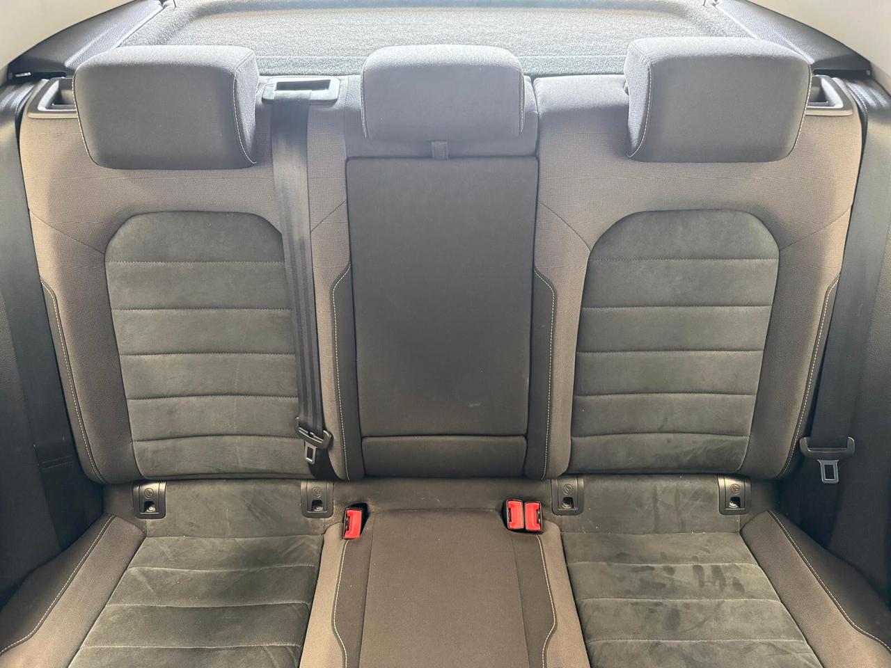 Volkswagen Golf Business 1.4 TSI adatta neopatentati