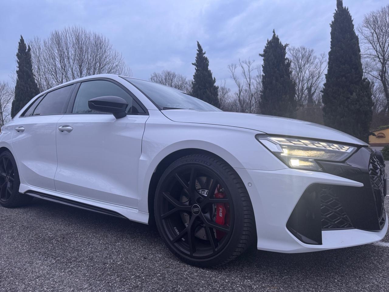 NOLEGGIO AUDI RS3