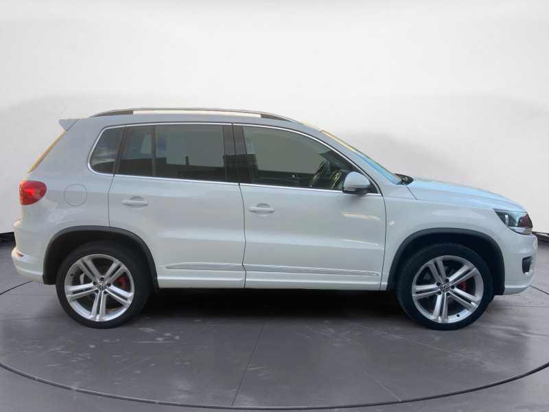 VOLKSWAGEN Tiguan 2.0 tdi Advanced R-Line Exterior Pack 150cv