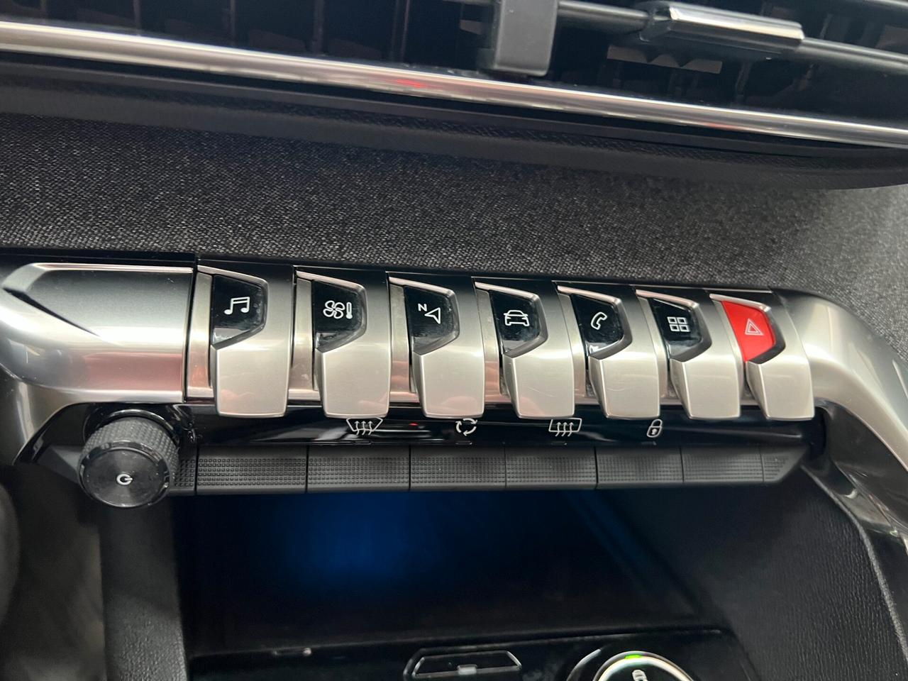 Peugeot 3008 BlueHDi 120 S&S EAT6 Allure