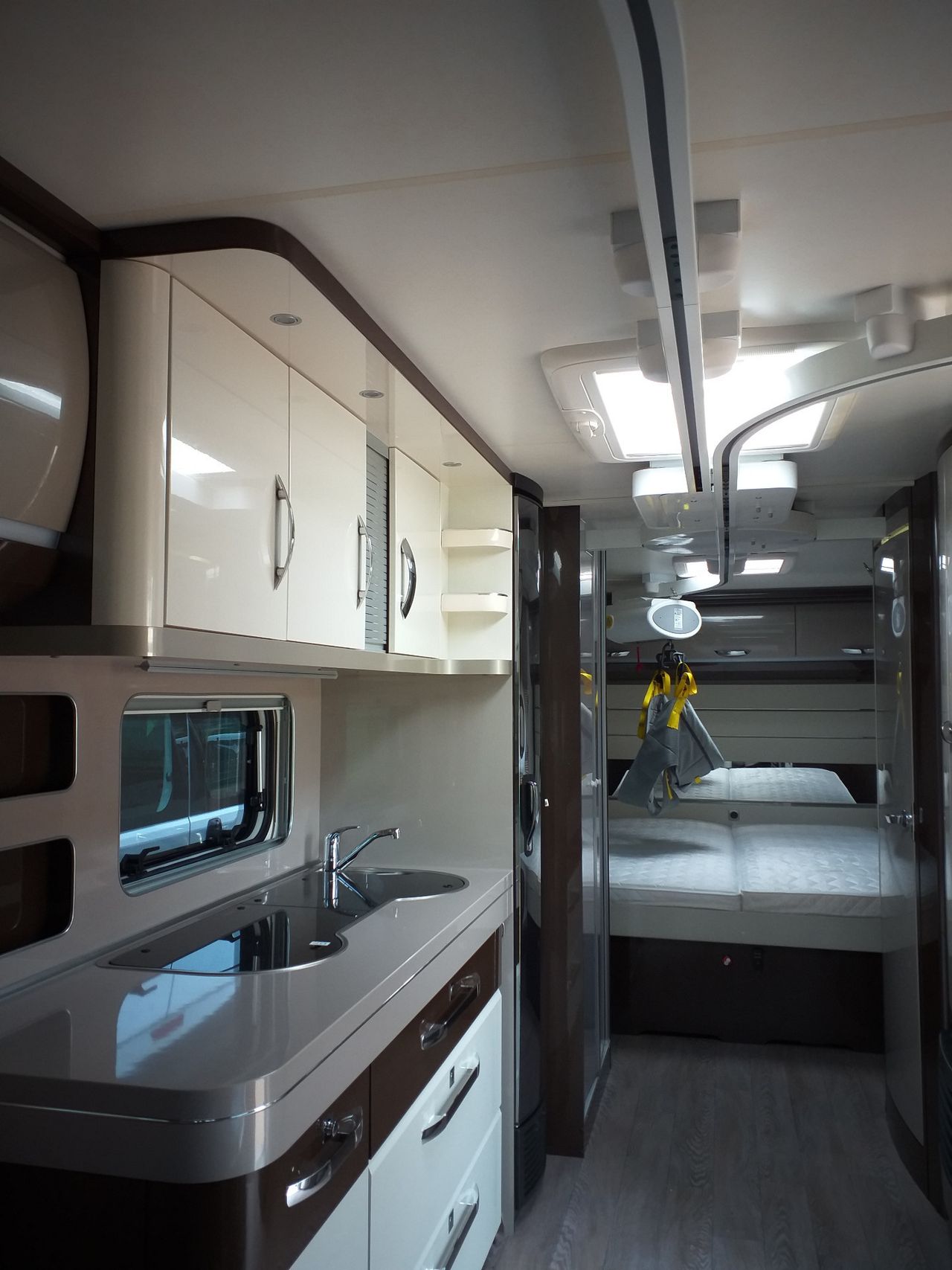 CARAVAN HOBBY PREMIUM FULL OPTIONAL IN PRONTA CONSEGNA