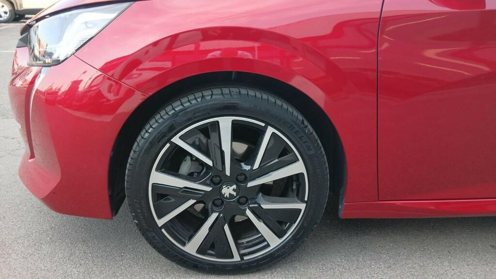 Peugeot 208 5 Porte 1.2 PureTech Allure Navi Pack