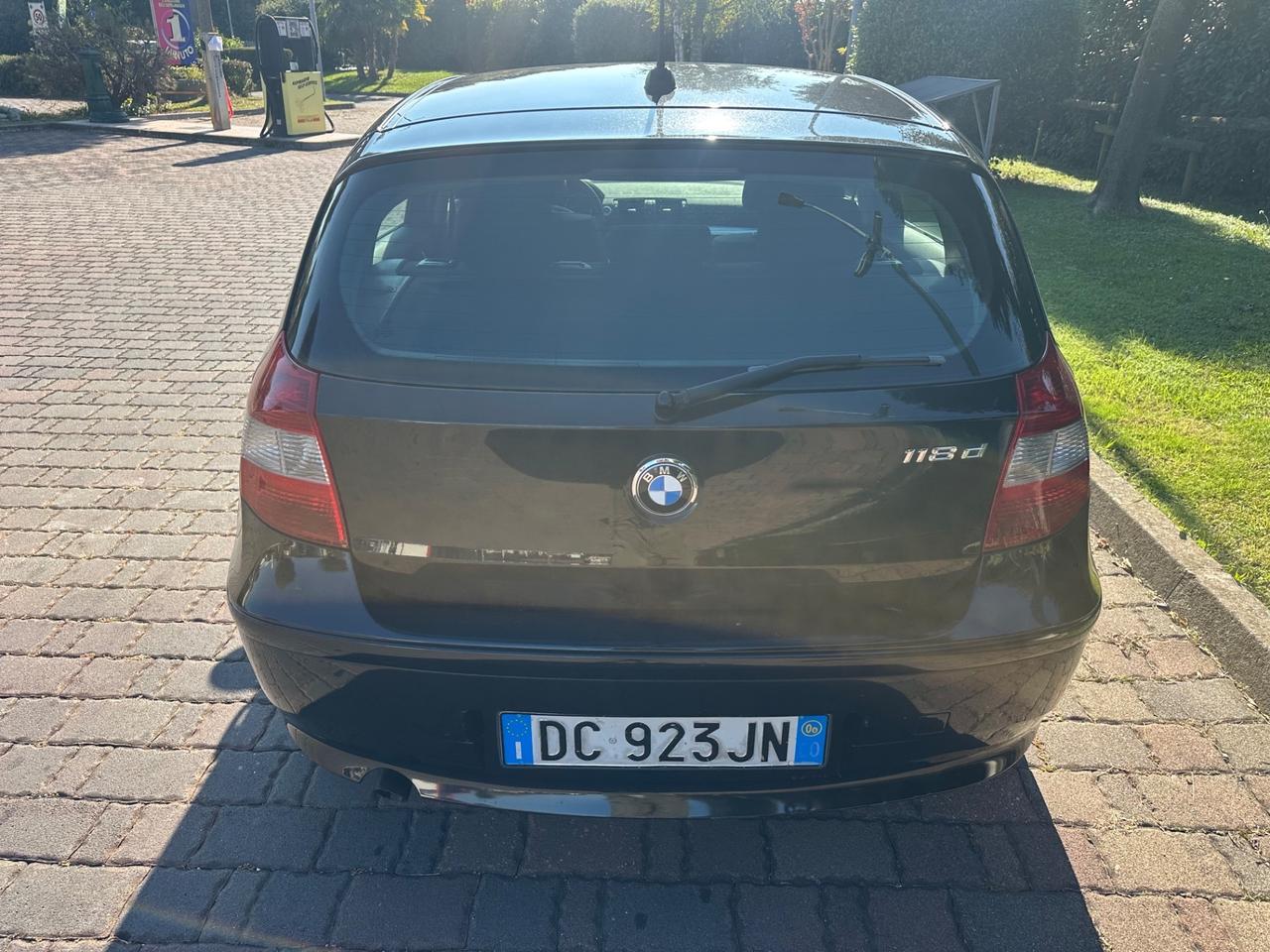 Bmw 118 diesel 2.0 NEOPATENTATI 2006