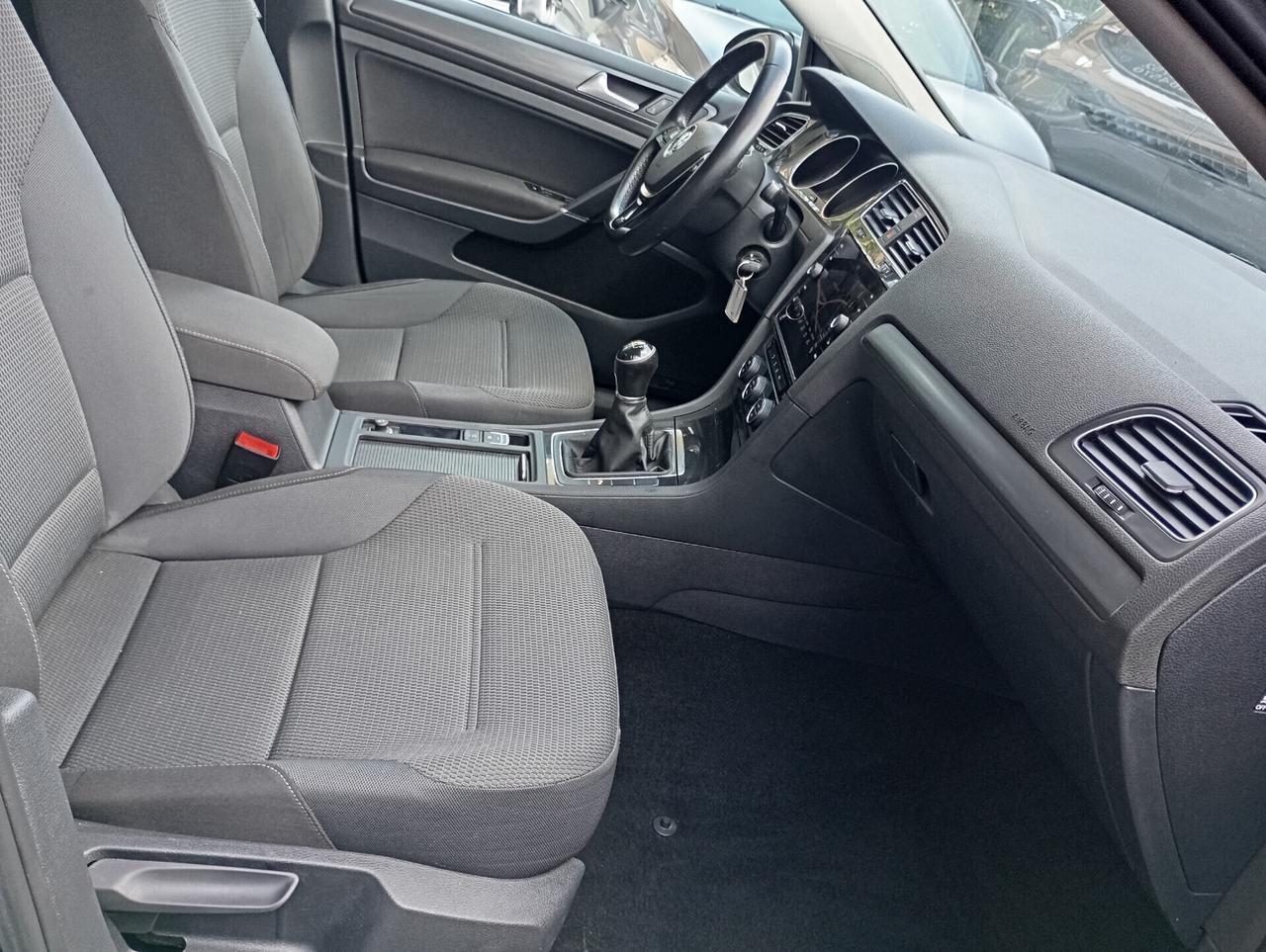 Volkswagen Golf 5P 1.6 TDI 115CV Business BMT