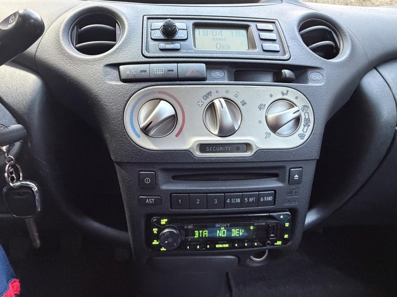 Toyota Yaris 1.3i benzina euro4