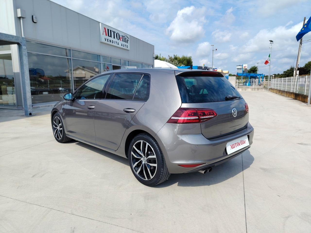 Volkswagen Golf 2.0 TDI 5p. Highline BlueMotion Technology