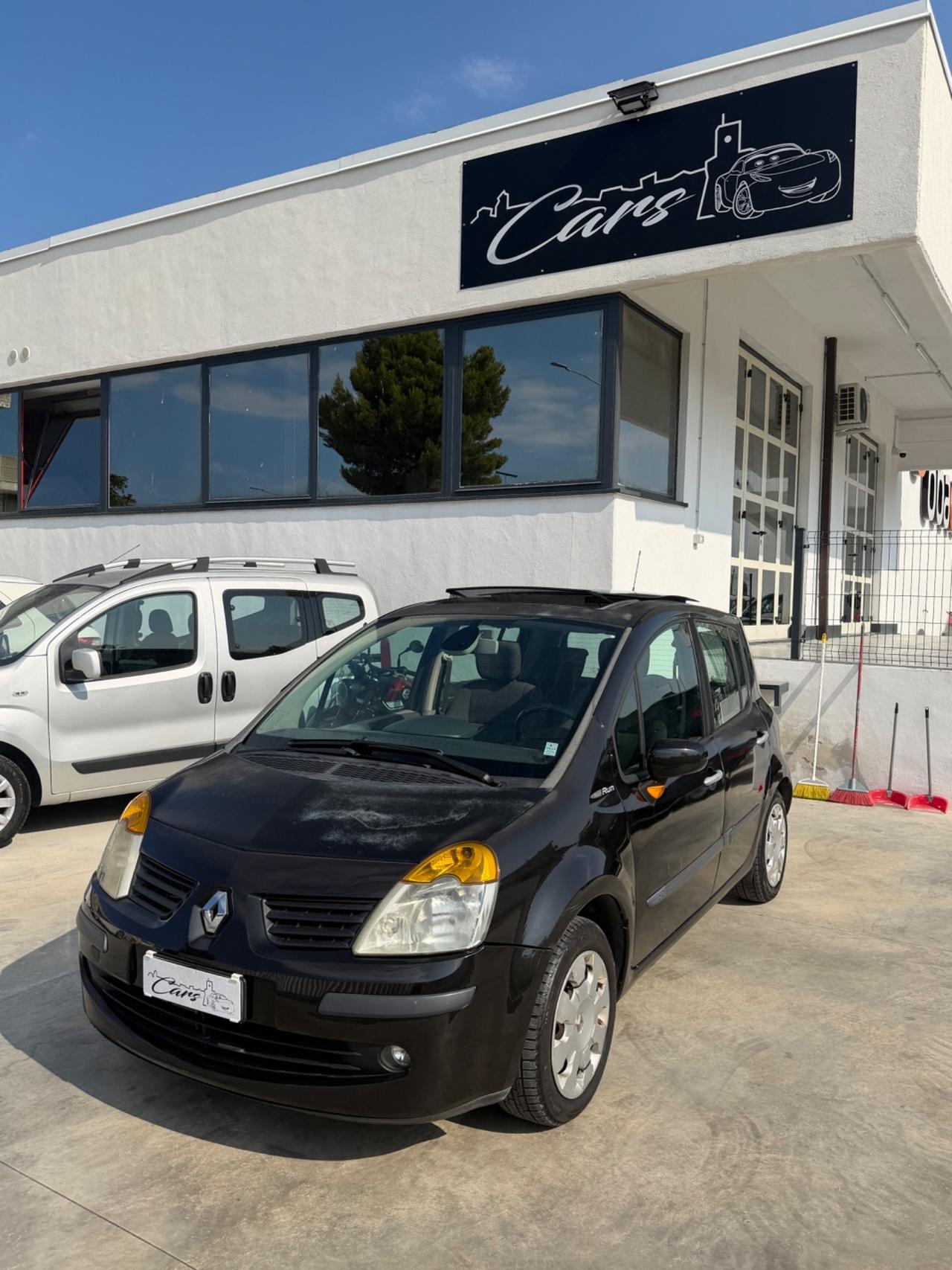 Renault Modus 1.5 dCi 105CV Luxe Dynamique