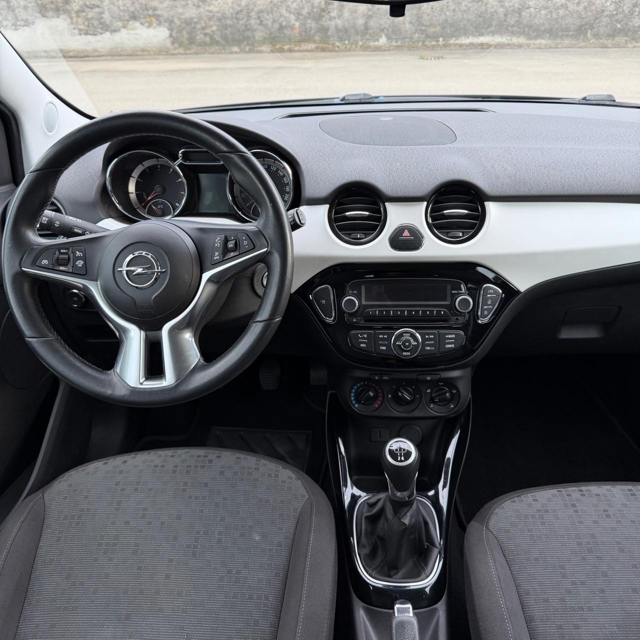 Opel Adam 1.4 87 CV GPL Tech Air