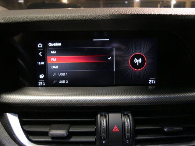 ALFA ROMEO Stelvio 2.0 Turbo 280 CV AT8 Q4 Veloce