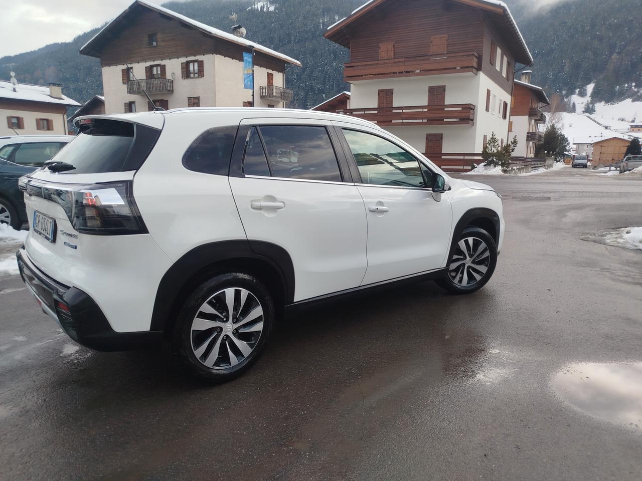 Suzuki S-Cross 1.4 Hybrid 4WD AllGrip Top