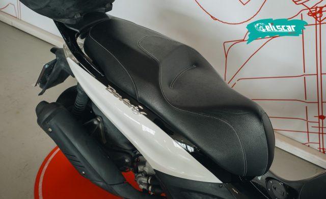 PIAGGIO Beverly 300 i.e. BEVERLY 300