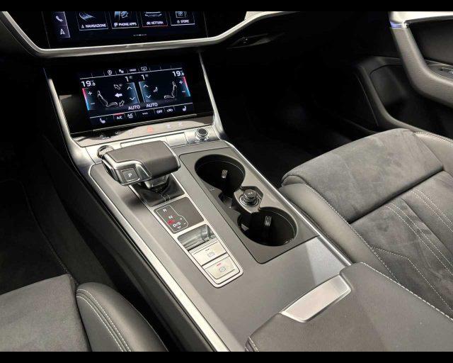 AUDI A6 Avant 45 3.0 TDI quattro ultra S tronic S line ed
