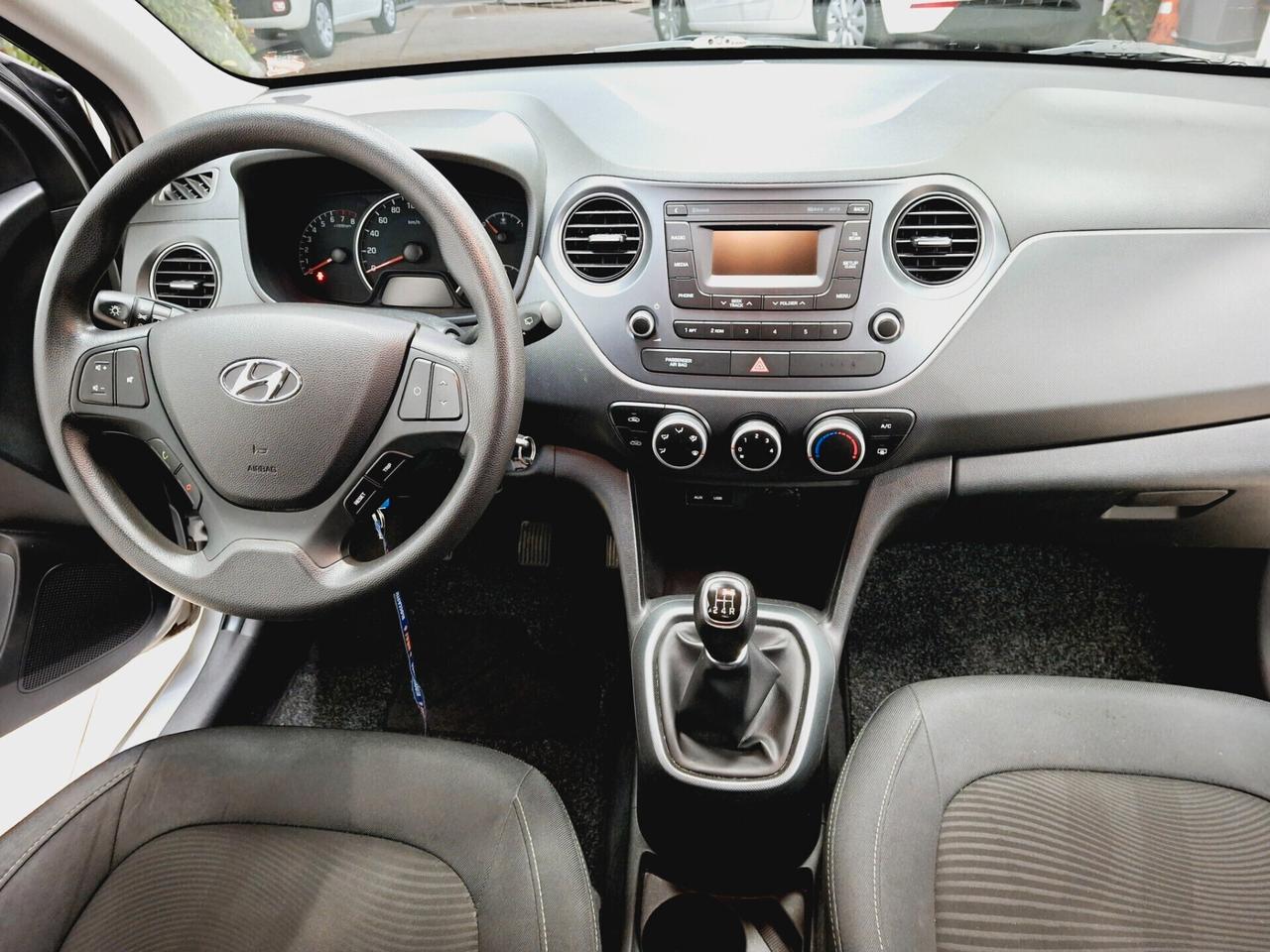 Hyundai i10 1.0 Benzina GPL Casa Madre