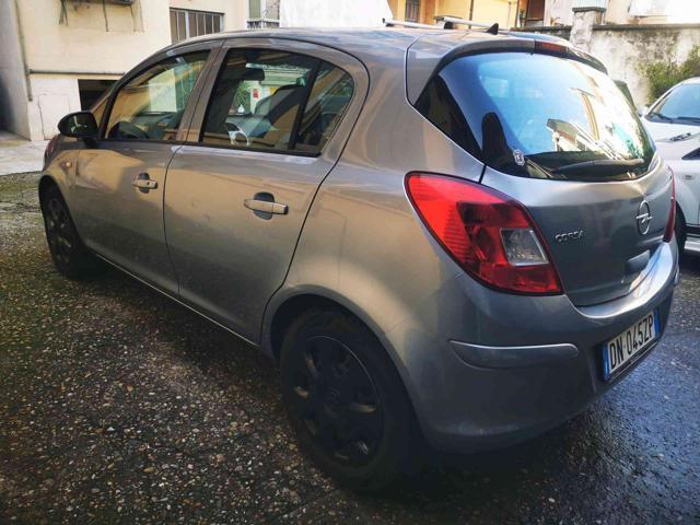 OPEL Corsa 1.2 5 porte Club